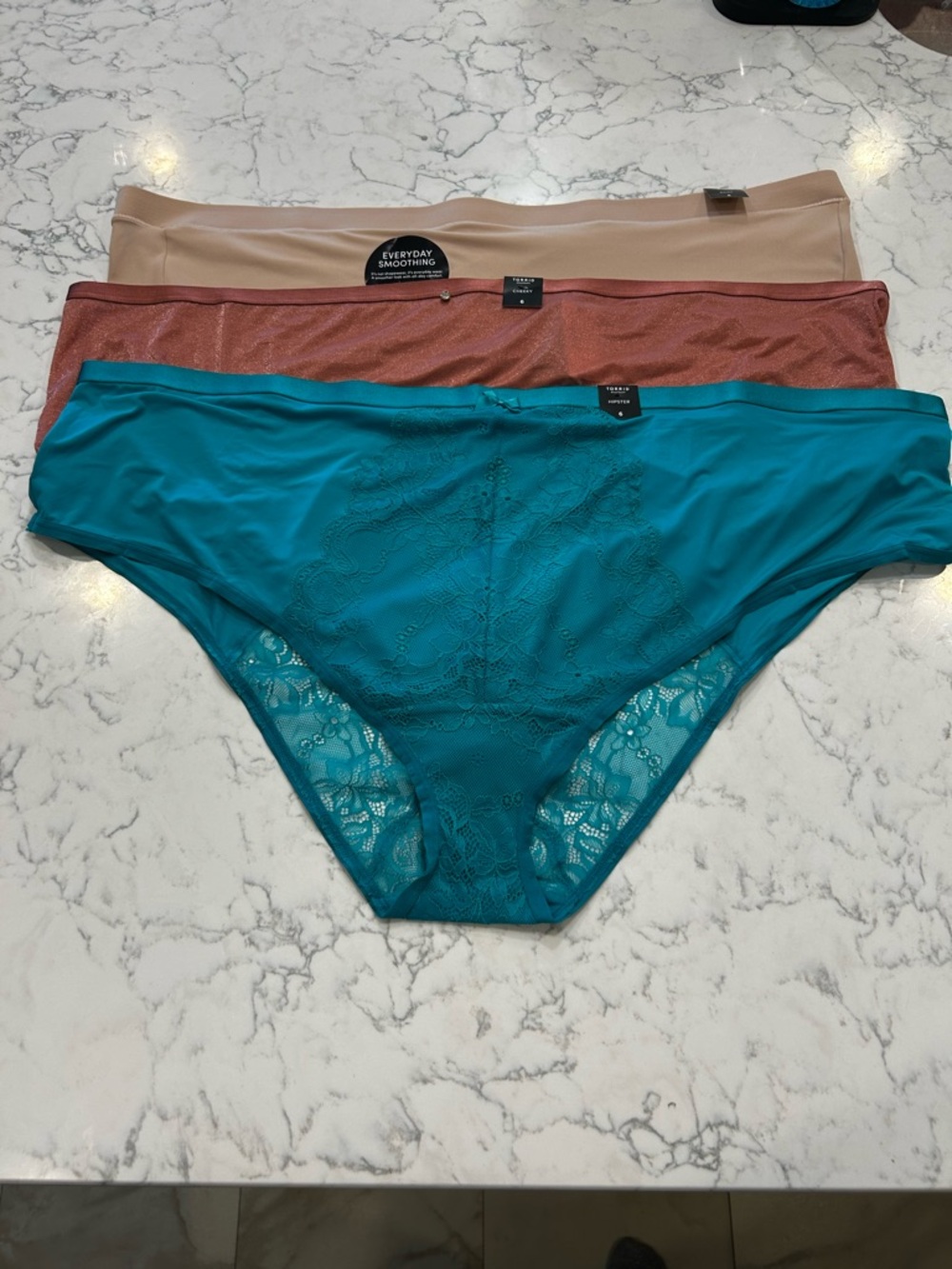 NWT Torrid Lot of 3 Plus Size Underwear Cheeky Smoothing Brief & Hipster Size 6X